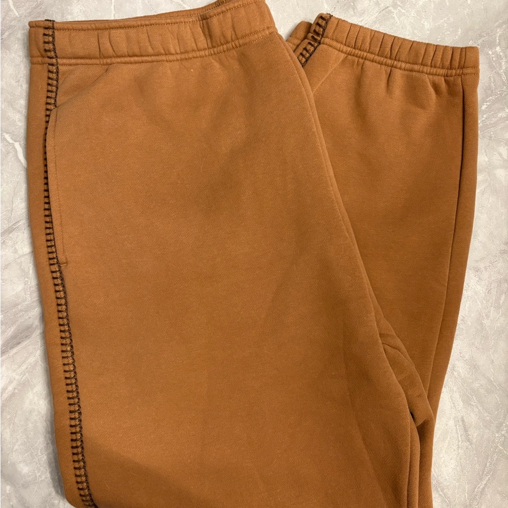 UGG Women's Classic Sweatpants XL - Picture 4 of 4